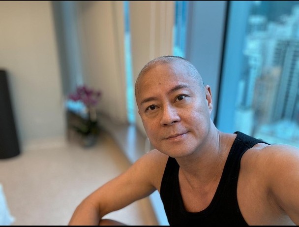 草蜢成員蔡一傑日前在社交平台發文，透露他做了一個切除腦部腫瘤手術，而且手術順利完成。