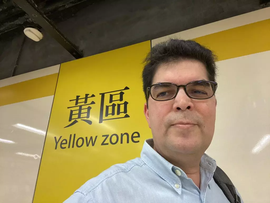香港資深股評人、有「股壇長毛」之稱的 David Webb 12日於其財經網站 Webb-site 發表公告,因健康狀況惡化,將逐步關閉該網站。