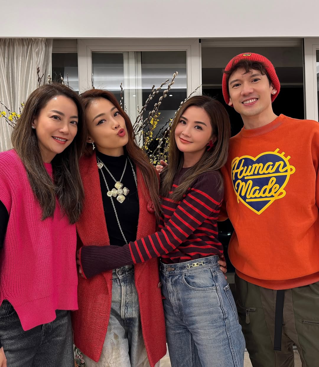 元宵節還有很多別稱，如「上元節」、「小正月」或「燈節」～