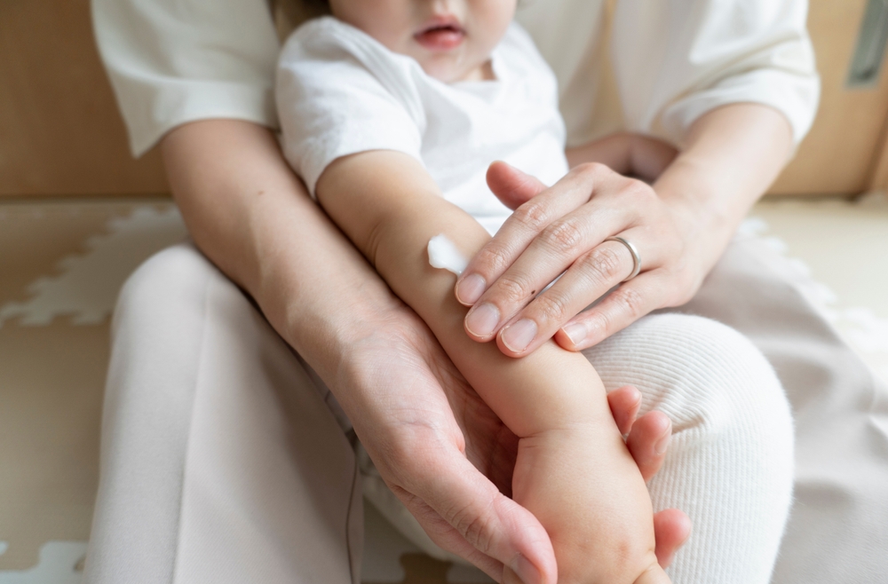 如果父或母有濕疹、哮喘或食物過敏等過敏史,寶寶容易過敏的機會就會高很多