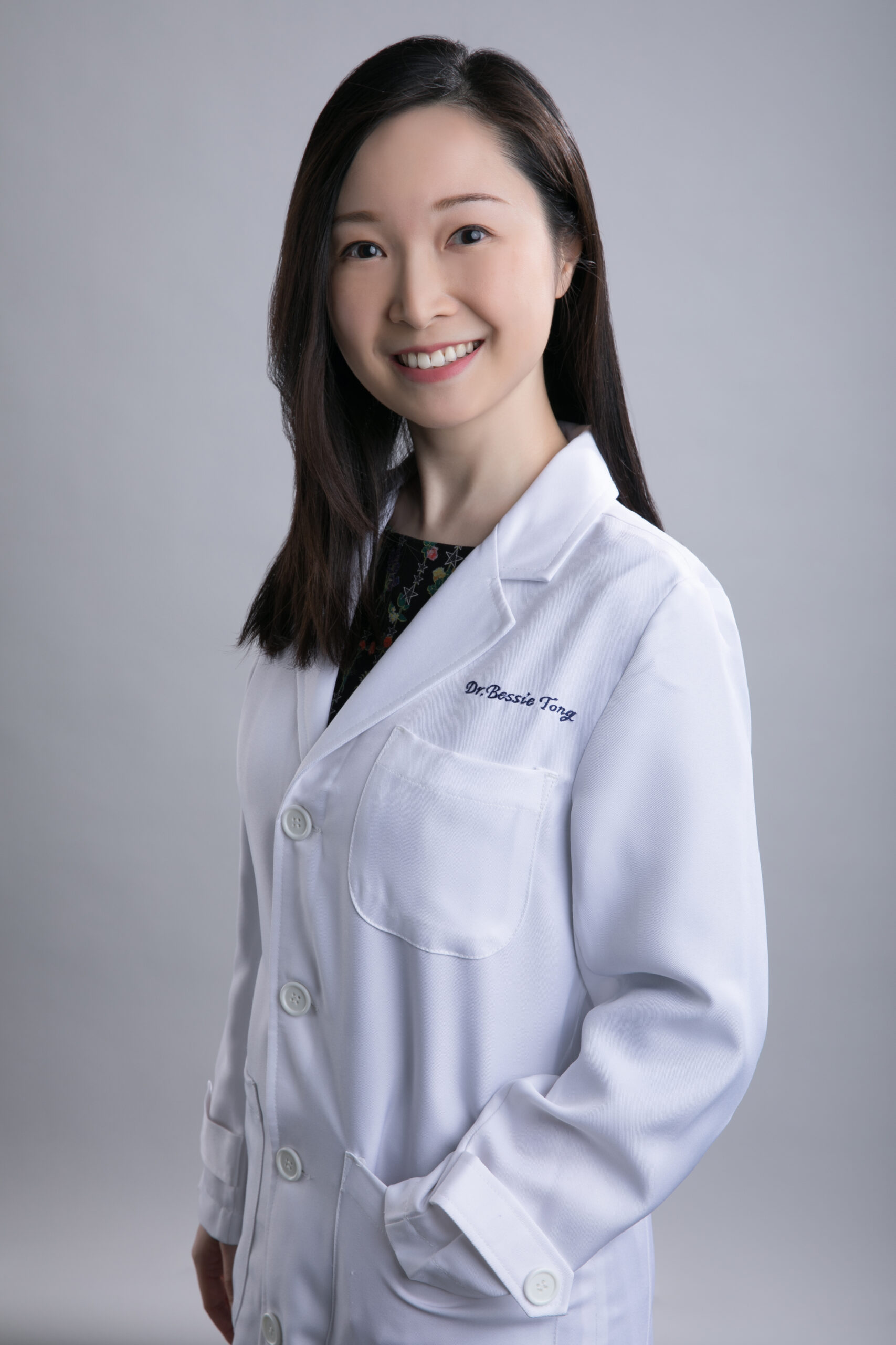 皮膚科專科醫生唐碧茜醫生指出,不少患者因為皮膚狀況而影響防曬措施或儀容打扮。