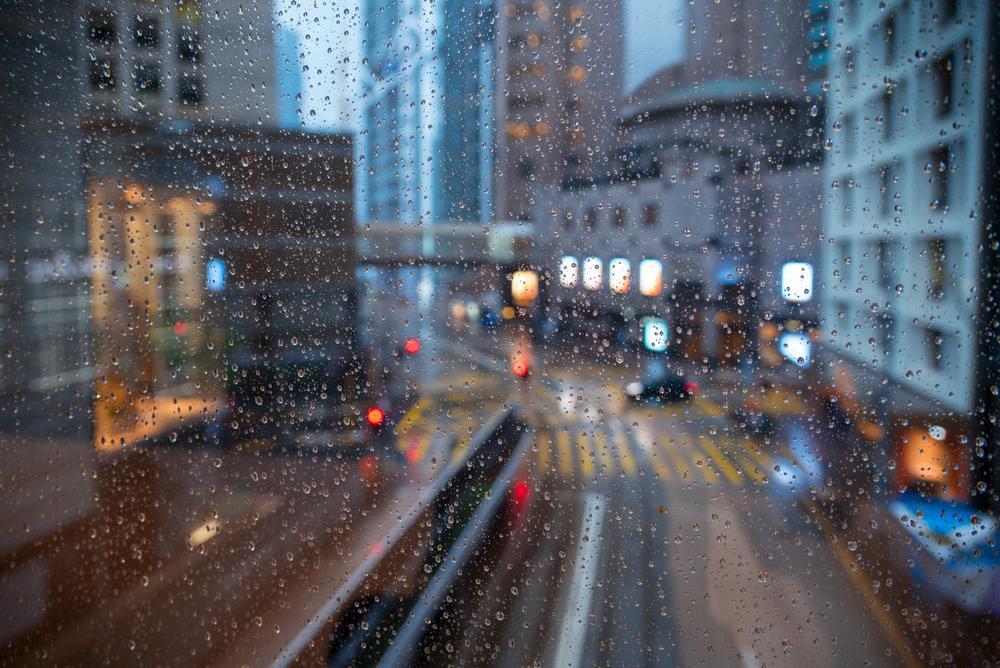 濕氣是中醫理論中常見的「外邪」之一，尤其在潮濕的夏季，加上長期處於冷氣房，飲凍飲等，令濕氣更難排出體外，影響身體健康。