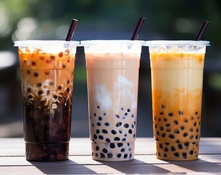 手搖飲品林林總總,不少人以為選擇甜度「少甜」就相對健康,然而即使「少甜」的手搖飲品,當中亦含有相當高的糖分。