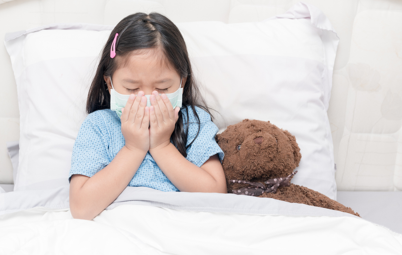 夜咳是許多家長特別頭痛的問題,它不僅影響孩子的睡眠品質,也讓家長心疼。