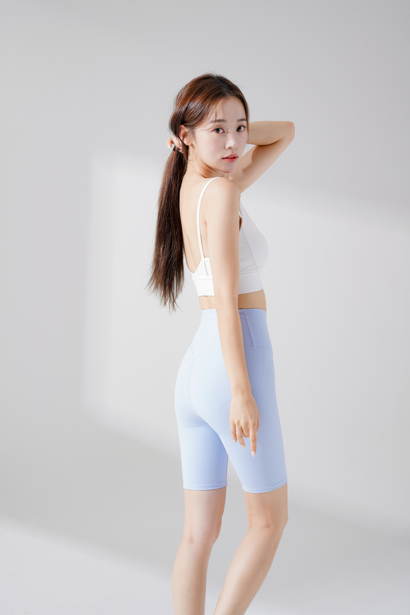 盆骨前傾是一種常見的姿勢問題。