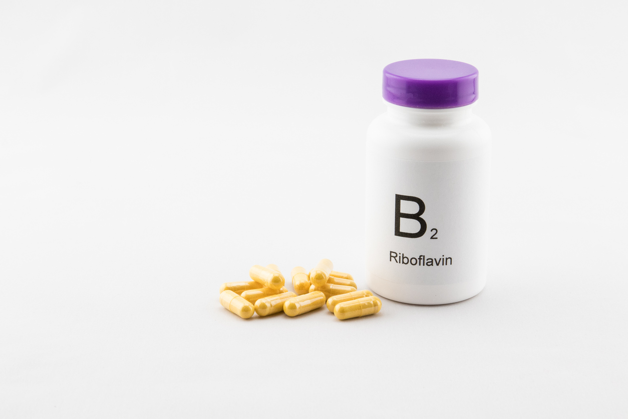 維他命B2(核黃素)是人體無法自行合成的水溶性必需維生素,必須透過食物或補充品攝取。
