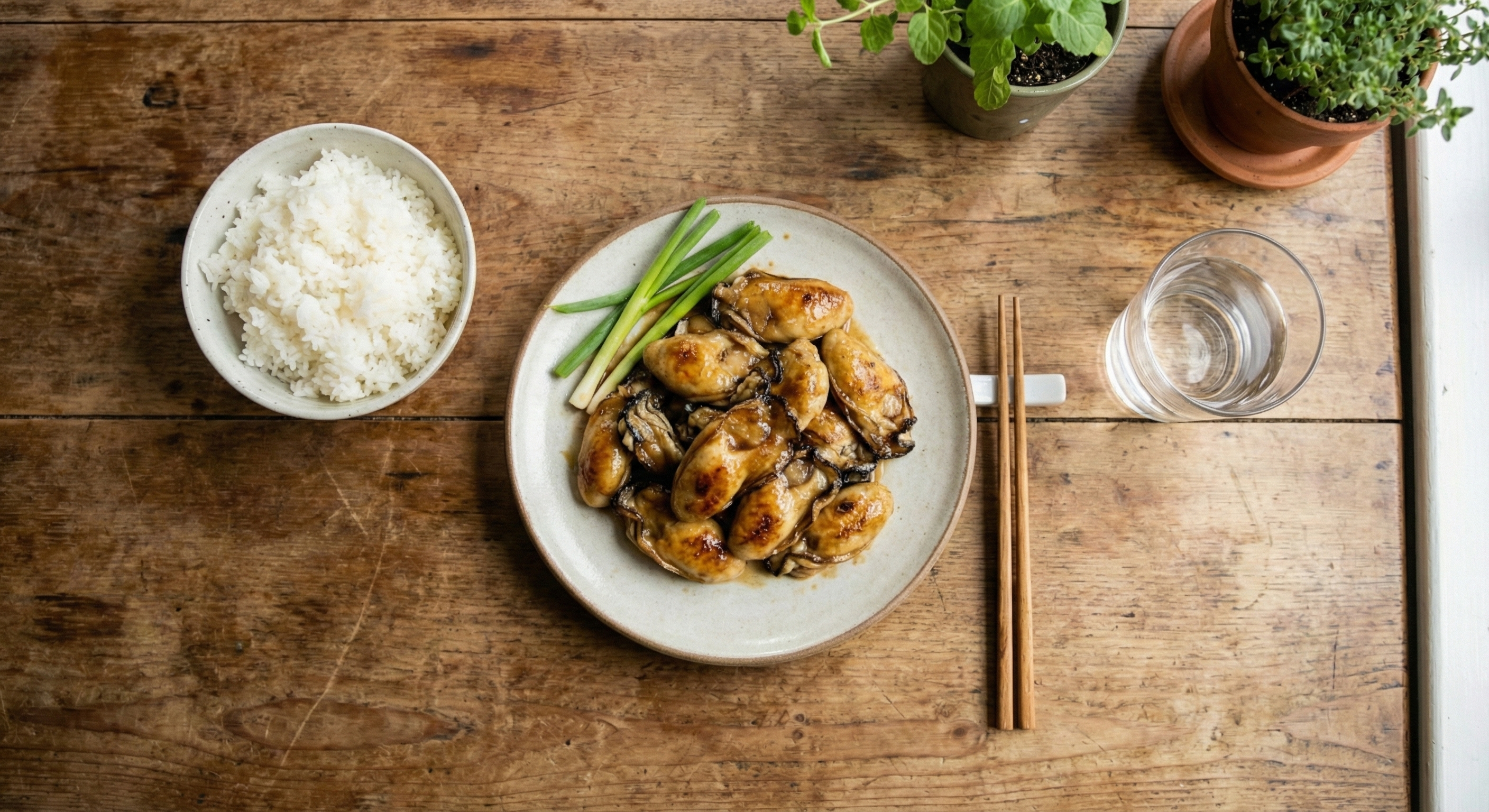 這道菜色澤紅亮,鹹甜適中,是賀年飯桌上的明星。