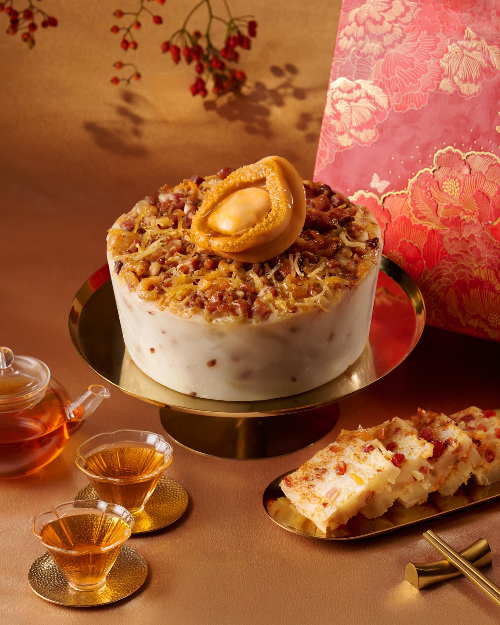 鮑魚臘味蘿蔔糕。