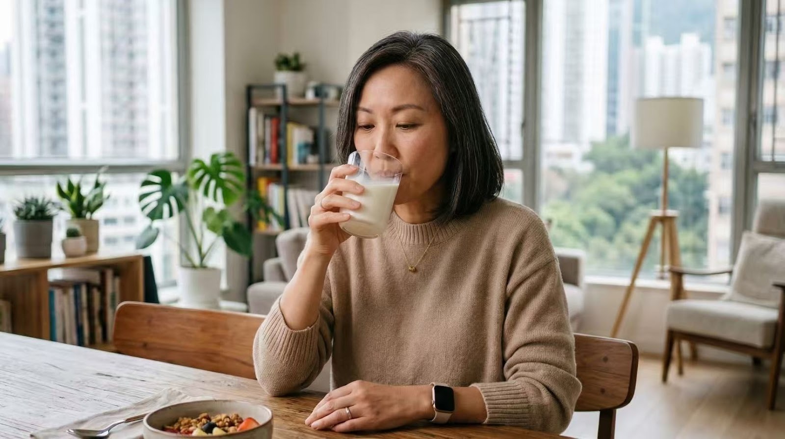 在萬寧注冊營養師的專業視角下，並非所有奶粉都適合 45 歲人士及銀髮族。
