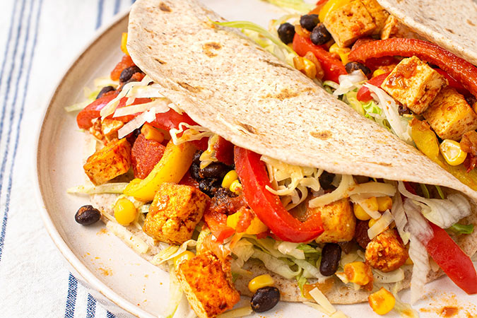 菜式:豆腐墨西哥夾餅 (相片來源:世界癌症研究基金會) Sample recipe: Tofu taco (photo credit: World Cancer Research Fund)